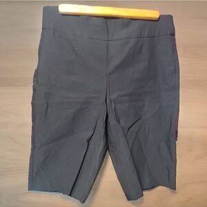 Chico Black Flatโfront Slip on Blk Bermuda Shorts Size 0 ShortโXS